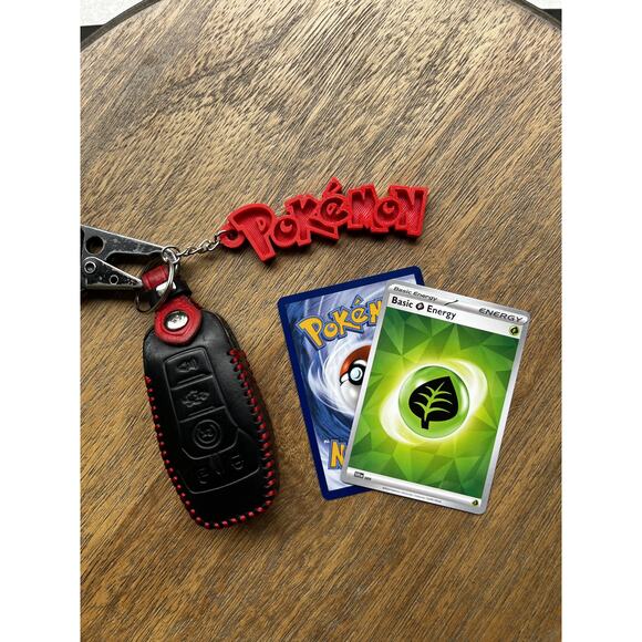 Pokémon-Inspired Keychain | Single Color | 3D Printed Collectible - Picture 1 of 2
